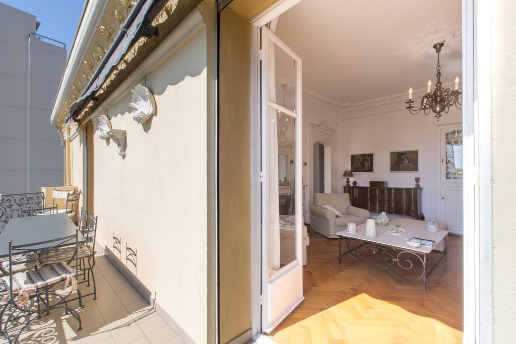 Lotus Penthouse By Ivillamia Com Appartamento