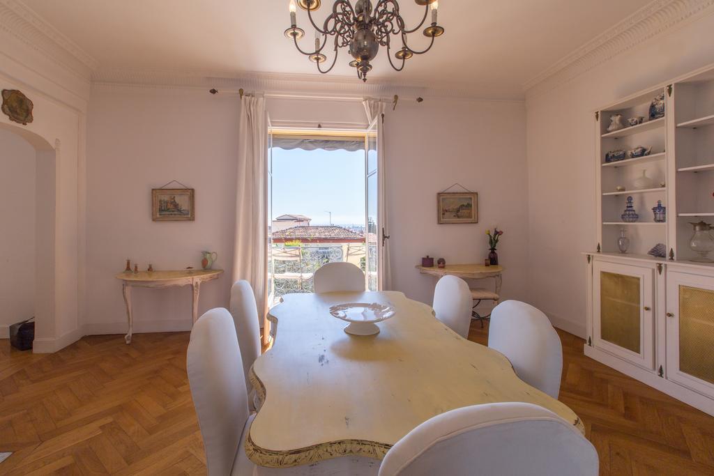 Lotus Penthouse By Ivillamia Com Appartement Nice